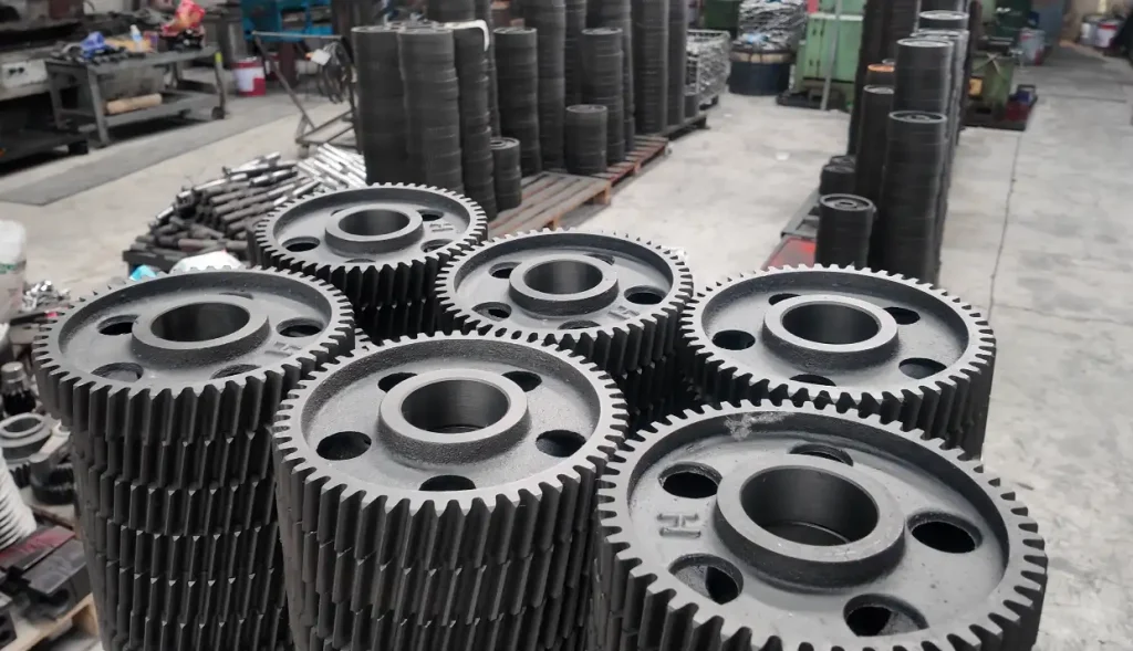 High-precision transmission gears for Volar GQ40 steel bar cutting machine, heavy-duty rebar cutter component.